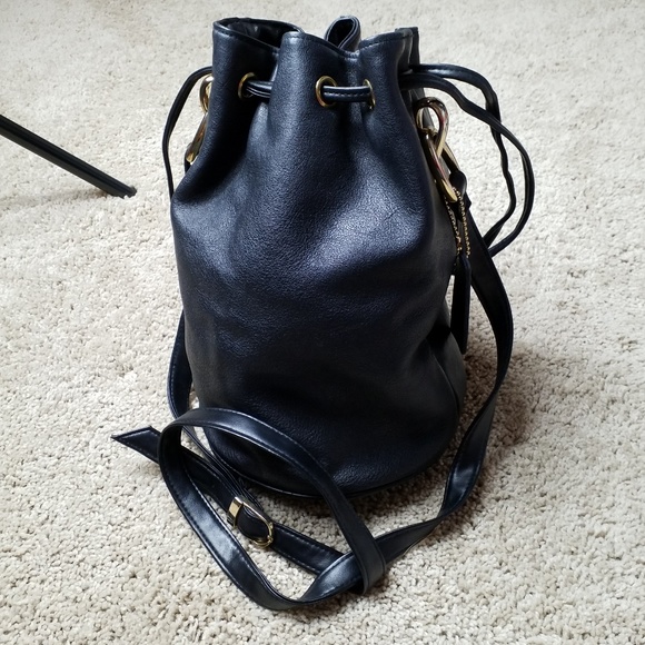 Samsonite Handbags - Samsonite Bucket Bag - NWOT